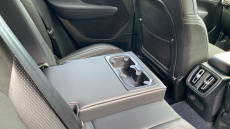 Volvo Xc40 2.0 B4P R DESIGN Pro 5dr Auto Petrol Estate